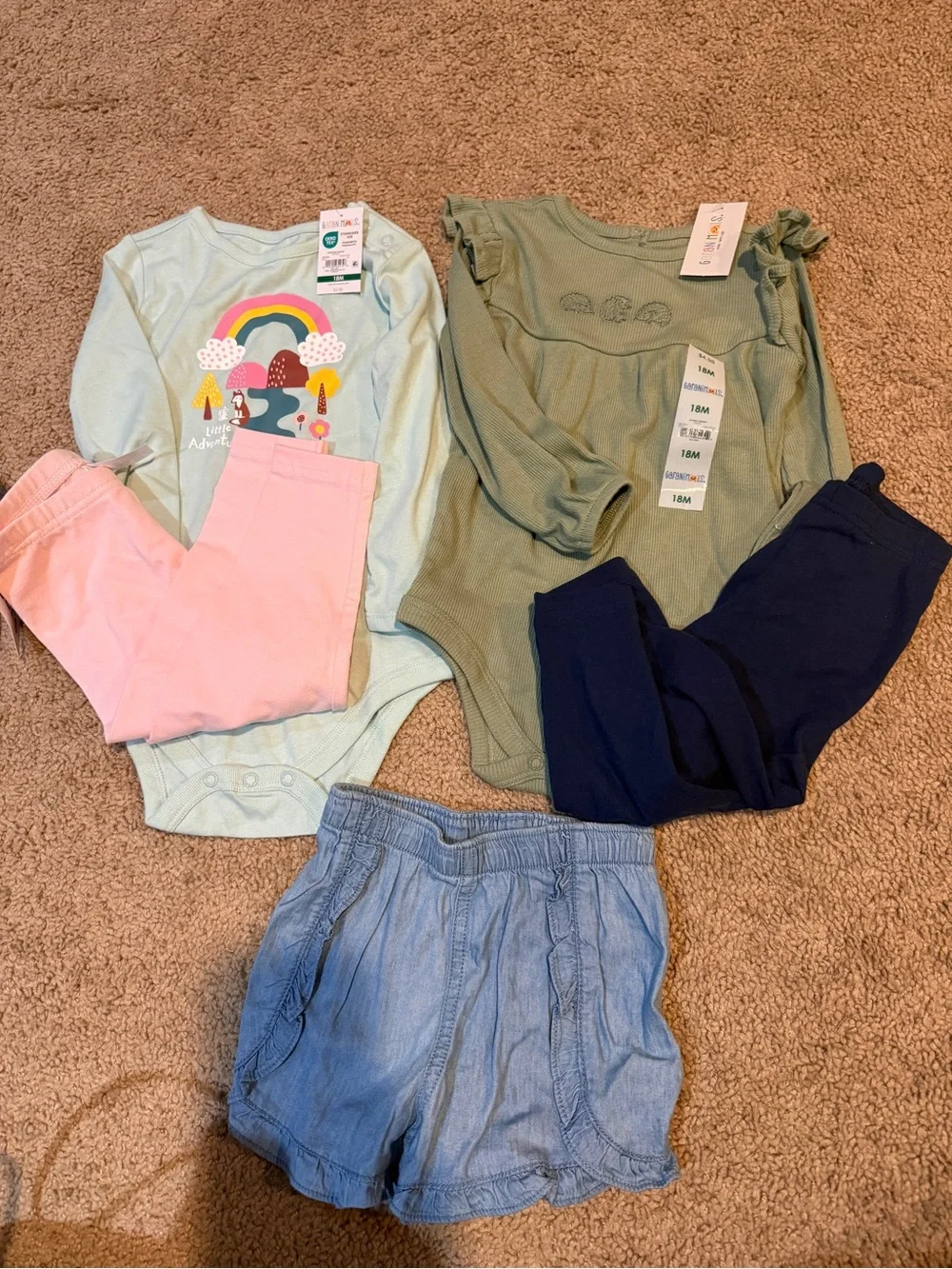 Little girl bundle of clothes 18mo-2T with bonus play purse and car window shade